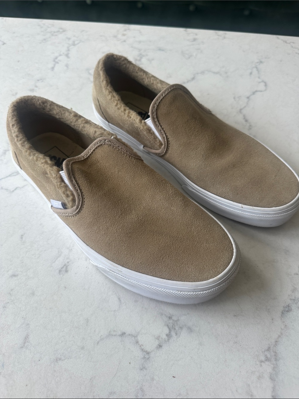 Vans Asher Slip-On Shoes in Taupe Suede with White Sole and faux fur trim
